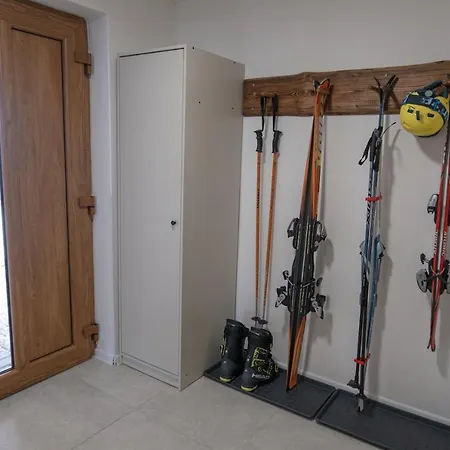 Lägenhet Jachovka Nova Ves v Horach